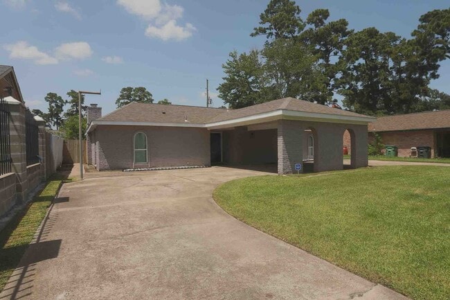 Building Photo - 6703 Winfield Rd