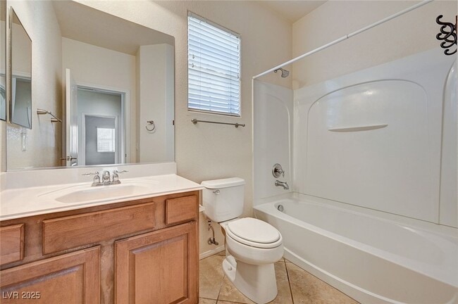 Building Photo - 5536 Danforth Ave