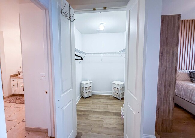 Building Photo - 4050 Marriott Dr