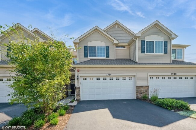 Primary Photo - 1744 Carlstedt Dr