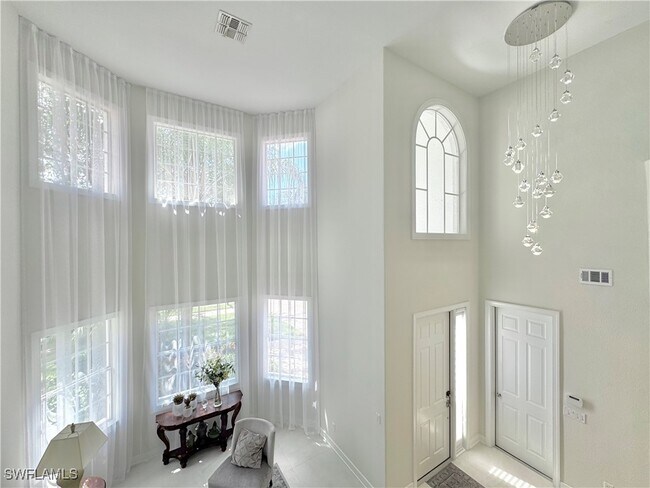 Building Photo - 12667 Biscayne Ct