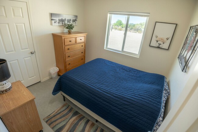 Building Photo - 26994 E Lucia Dr