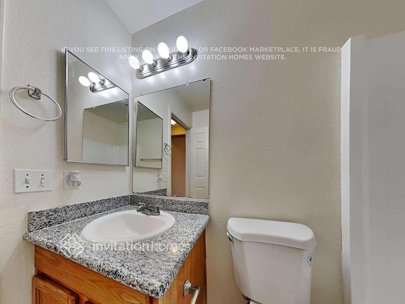 Building Photo - 11538 E Camino St