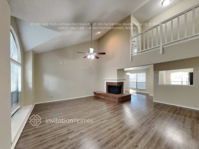 Building Photo - 4317 Saugus Dr
