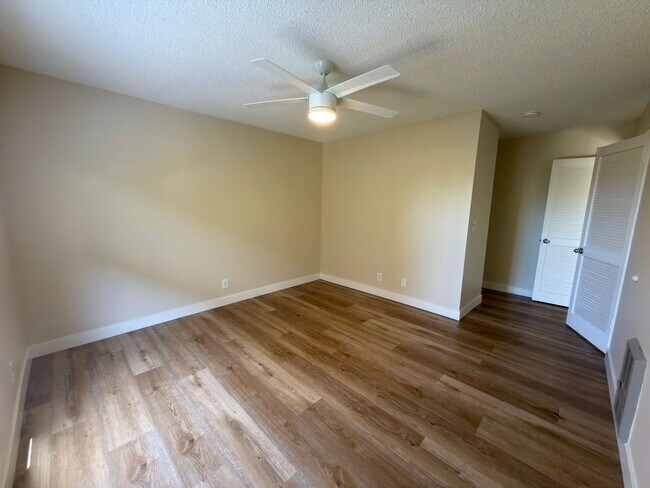 Building Photo - IRVINE 1 BED, 1 BATH CONDO- $2,375 ("THE SPRINGS" COMMUNITY)