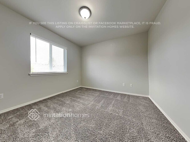 Building Photo - 8348 54th Ct SE