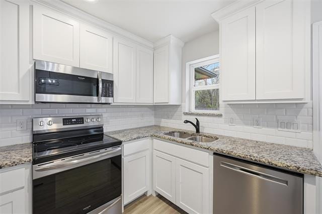 Building Photo - 230 E Johnson St