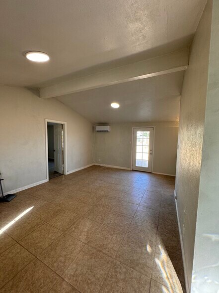 Building Photo - 21225 79th St