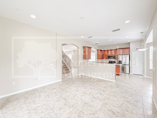 Building Photo - 1762 Altavista Cir