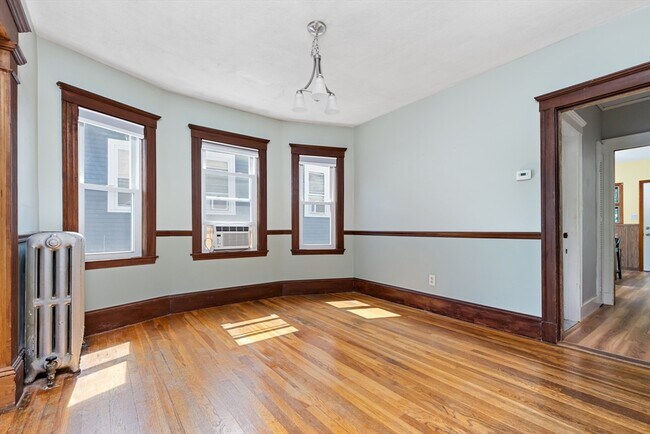 Building Photo - 84 Brayton Rd