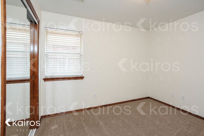 Building Photo - 1216 SW 129th St