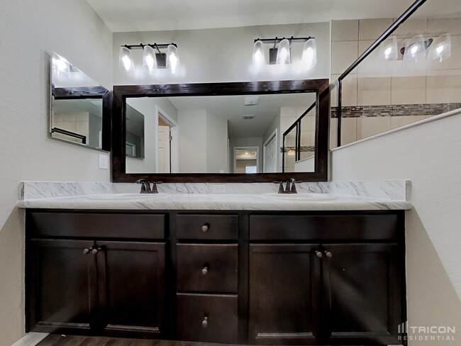 Building Photo - 3942 White Ibis Rd