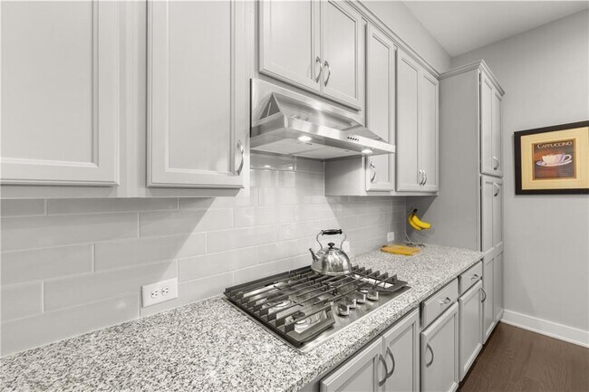 Building Photo - 6683 Cadence Blvd
