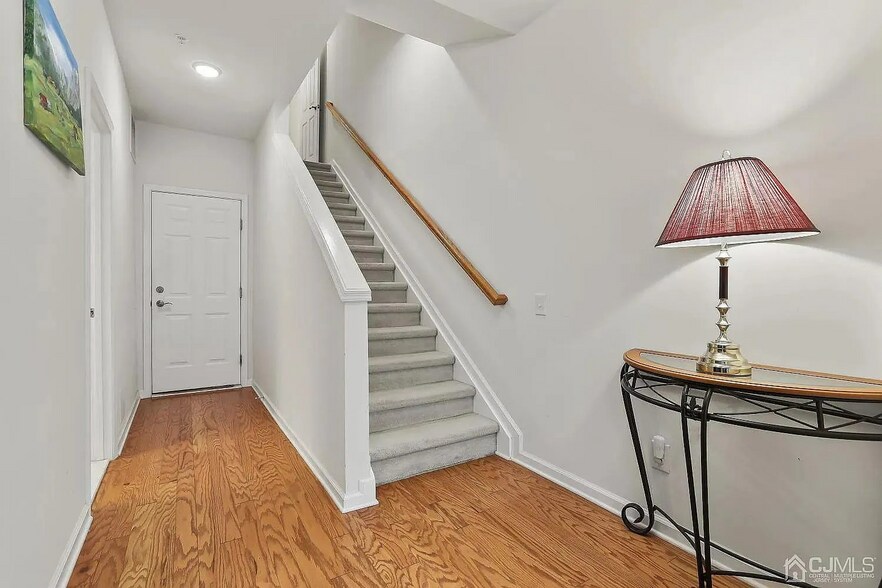 staircase to second floor - 14 Fleet St