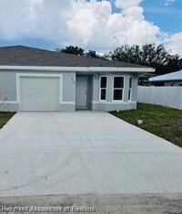 Building Photo - 1415 Las Villas Blvd