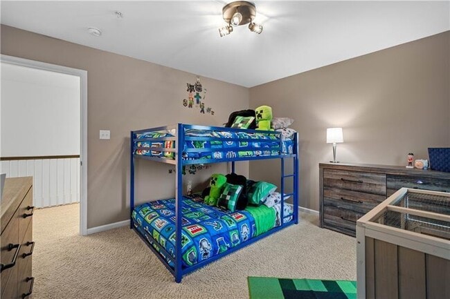 Building Photo - 294 Maple Ridge Dr