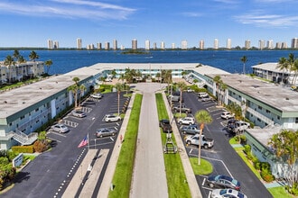Building Photo - 109 Wettaw Ln