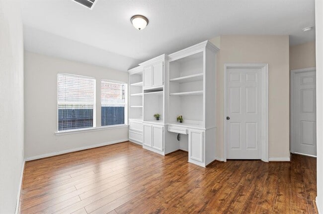 Building Photo - 5414 Barleycorn Ln