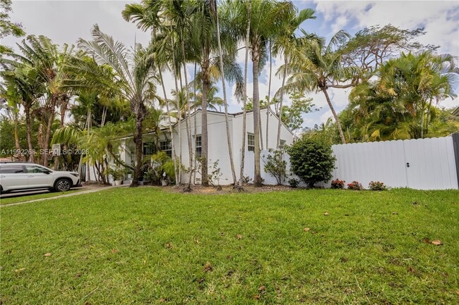 Building Photo - 5755 Devonshire Blvd