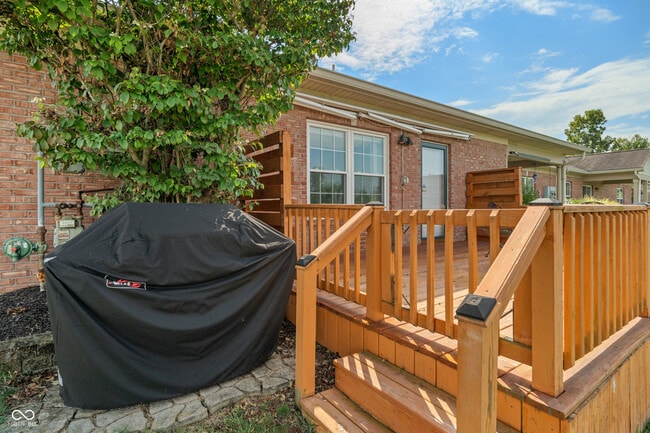 Building Photo - 4320 Hamilton Way