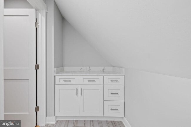 Building Photo - 3476 S Utah St