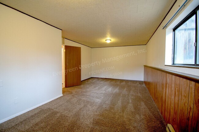 Building Photo - 3-Bedroom home in West Fort Collins!
