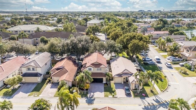 Building Photo - 12230 SW 137th Ter