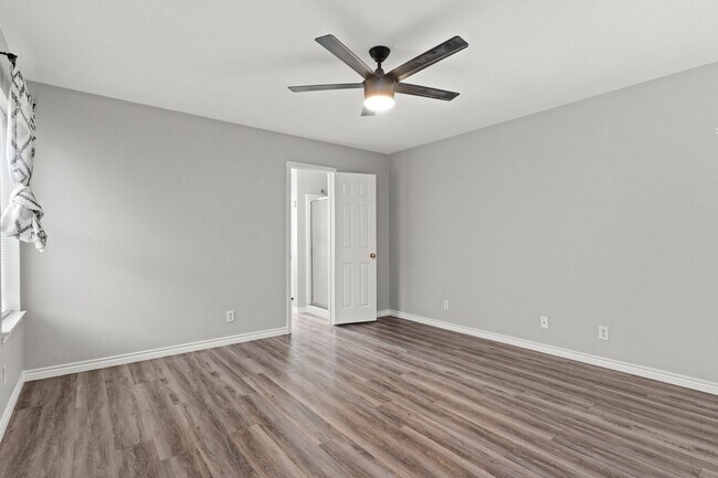 Building Photo - 4305 Maggie Dr