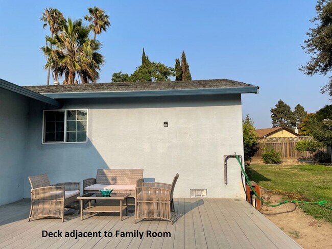 Building Photo - 34199 Cromwell Pl