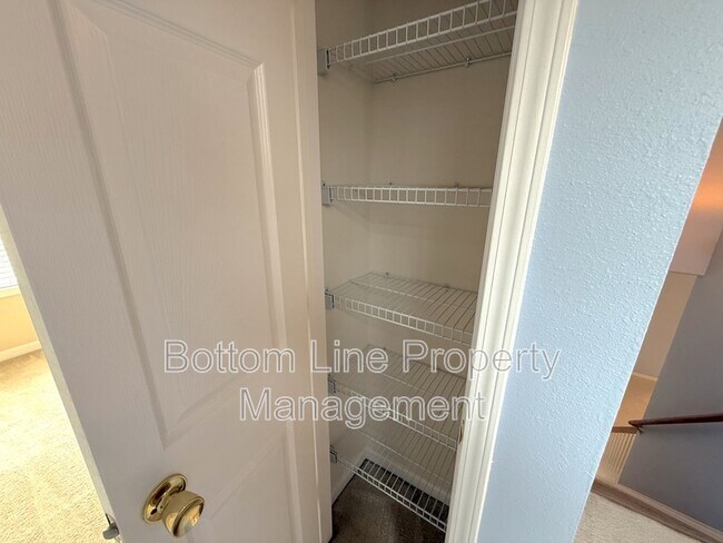 Building Photo - 3131 Ocalle Ln