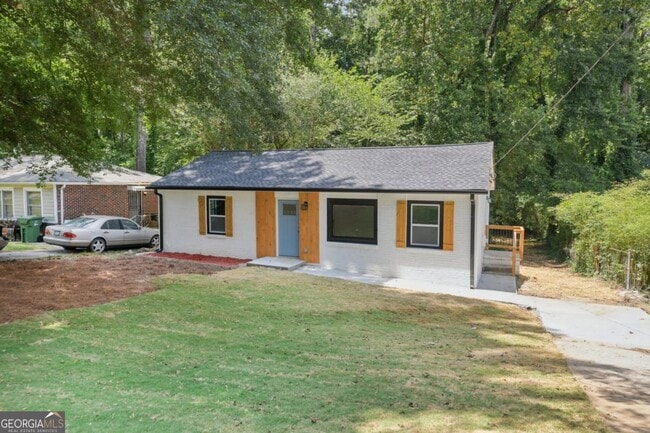 Building Photo - 2909 Diana Dr SW