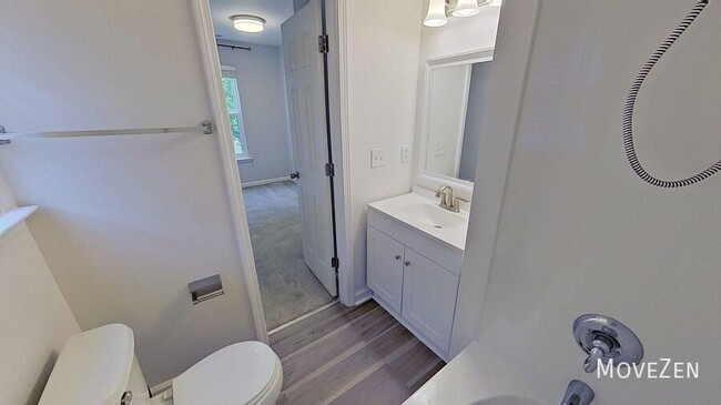 Building Photo - 1202 Savin Landing