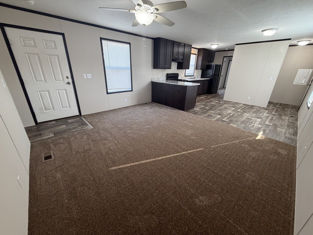 Building Photo - 38030 Pardo Dr