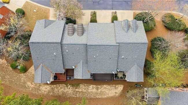 Building Photo - 610 Vinings Estates Dr SE