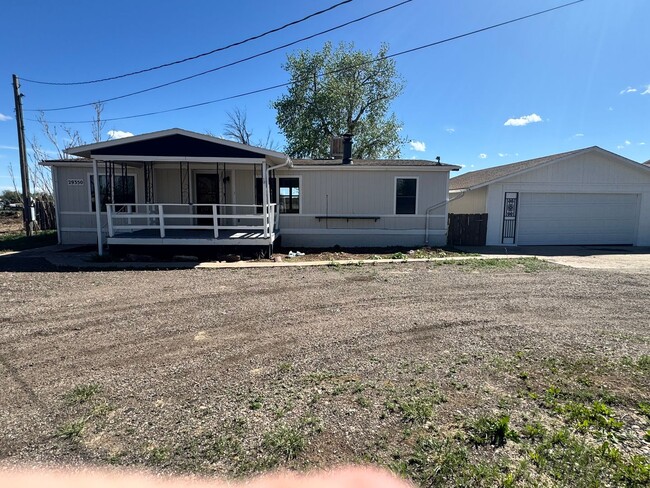 Building Photo - Country Living in a Newly Remodeled Home 3...