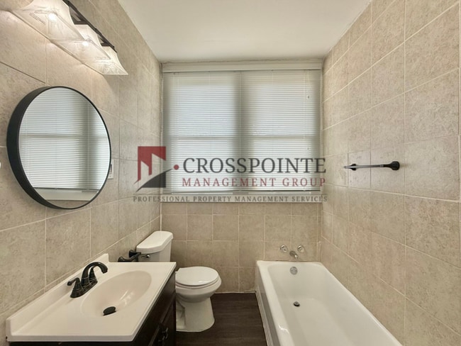 Building Photo - Tour Today! 3 Bedroom, 2 Bathroom House!