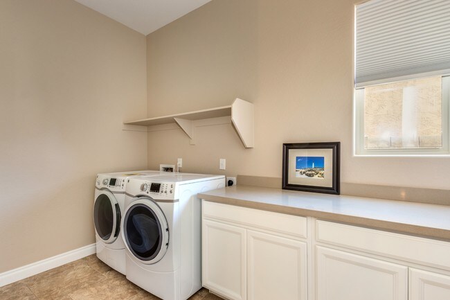 Laundry - 18368 W Thunderhill Pl