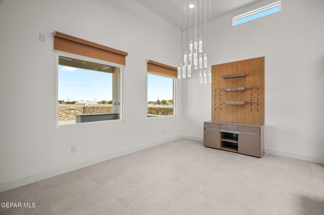 Building Photo - 11337 Ardelle Ave