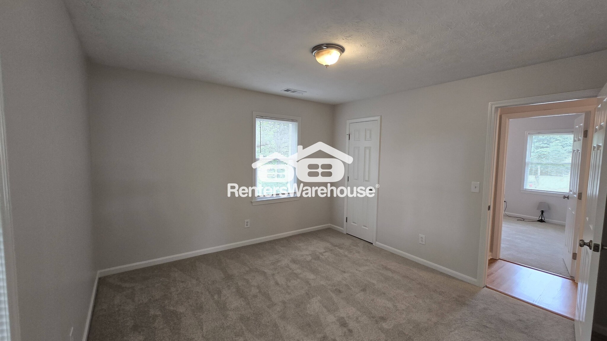 Building Photo - 3437 Stanford Cir