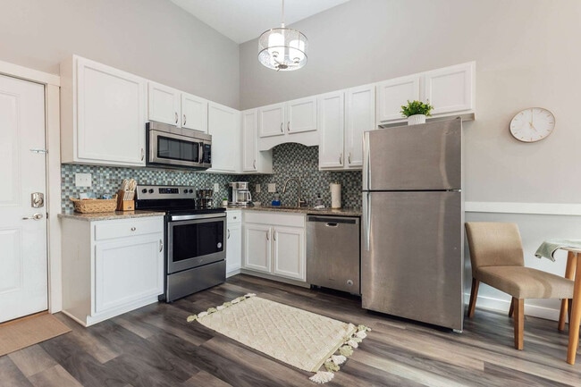 Building Photo - 117 Spring St