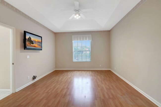 Building Photo - 11081 Springbrook Cir