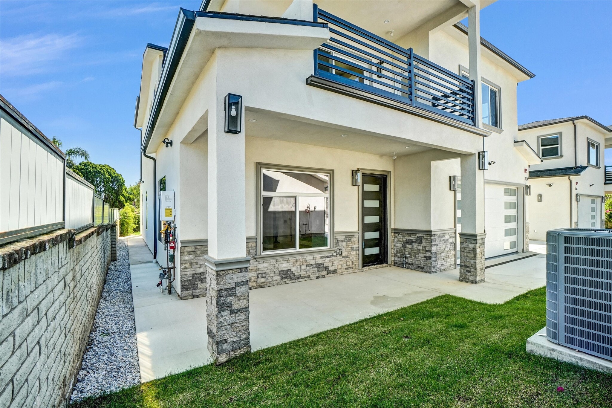 front balcony - 2124 W 238th St