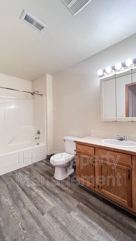 Building Photo - 6305 Chapel Hill Blvd