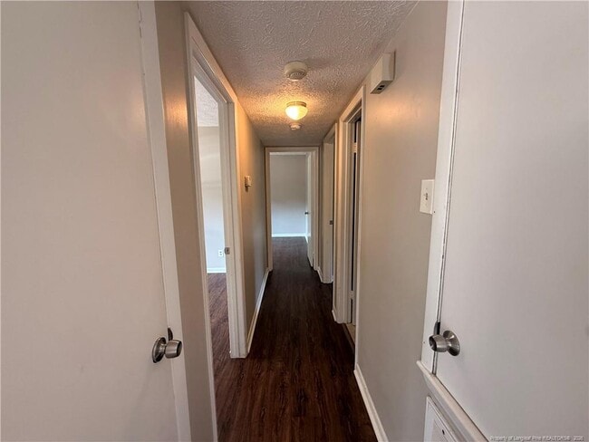 Building Photo - 4805 Fellows Ct