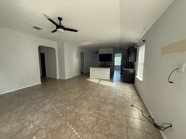 Building Photo - 10550 Rhyder Ridge