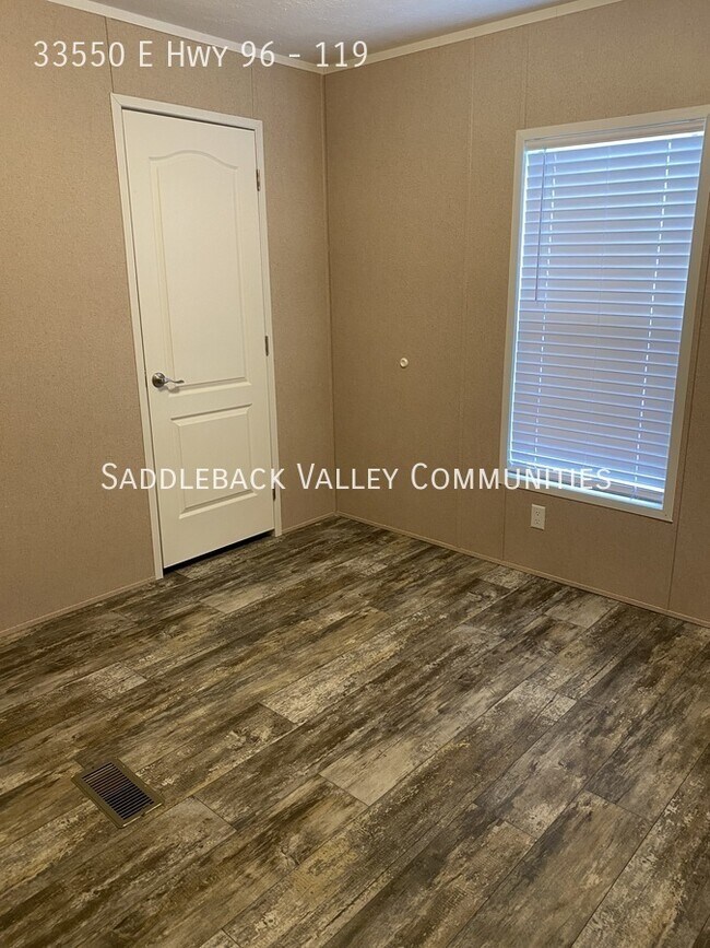 Building Photo - 33550 CO-96