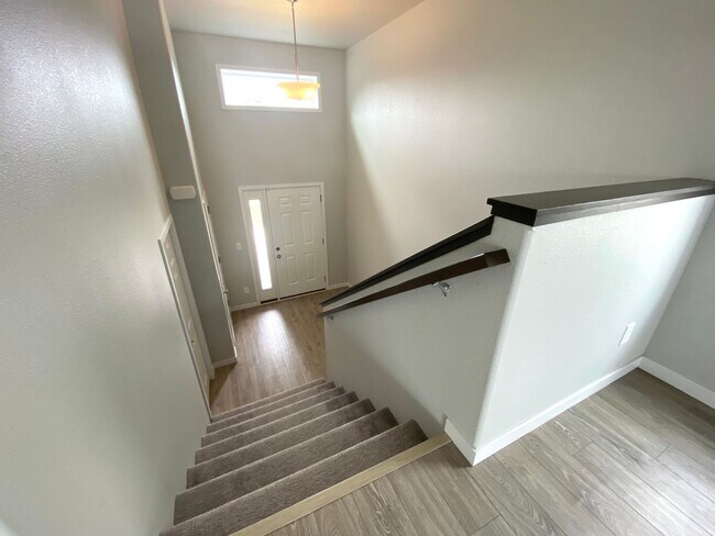 Building Photo - Beautiful 4 Bedroom Home by Brooks Harbor ...