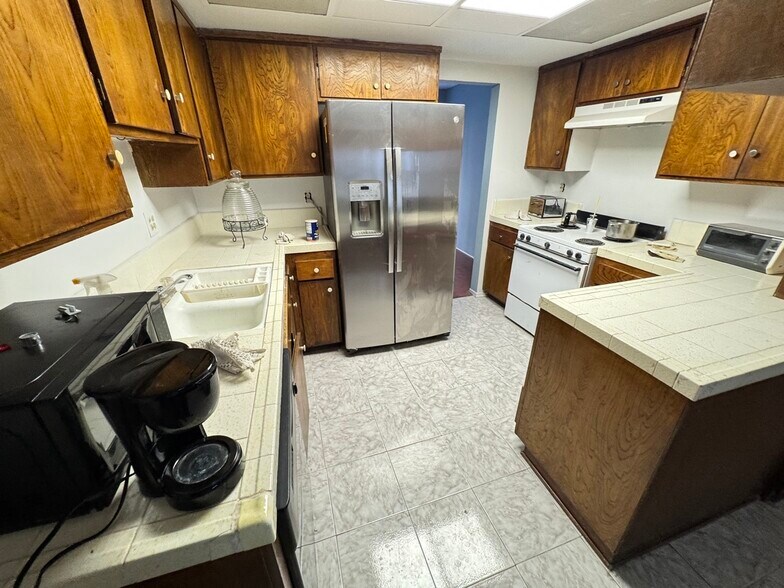 Building Photo - 1820 Speyer Ln