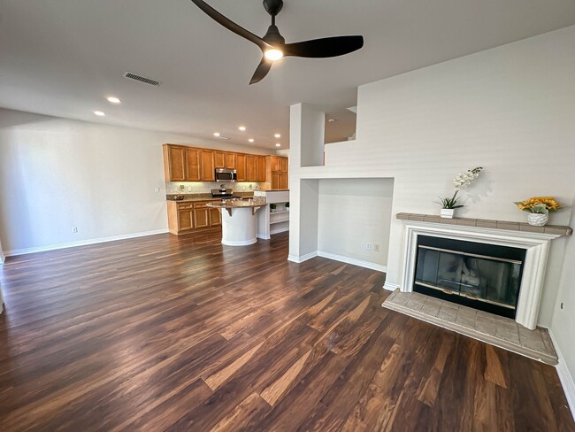 Building Photo - COMING SOON! Bella Ventana 3 Bedroom Home ...