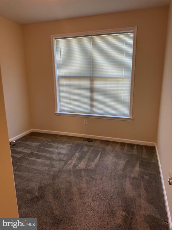 Building Photo - 6518 60th Ave